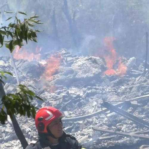 11 incendii de vegetație în Mehedinți pun în pericol gospodăriile localnicilor