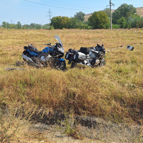 Accident grav pe DN67, lângă comuna Izvoru Barzii