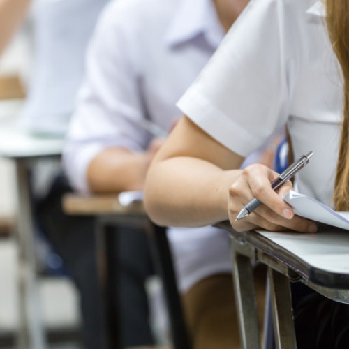 Sesiunea din august 2025 a examenului național de bacalaureat, o șansă pentru reușită