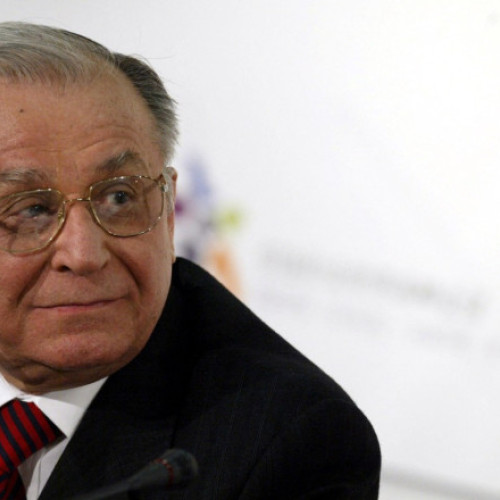 Cele mai importante momente din viața și cariera politică a lui Ion Iliescu, primul președinte al României după căderea comunismului