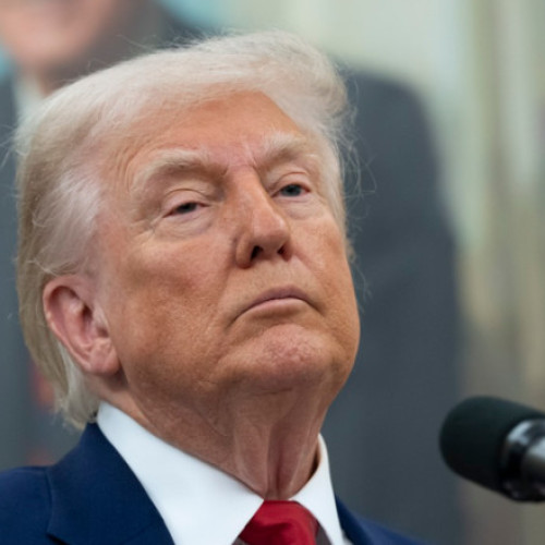 Donald Trump vrea să preia controlul asupra Washingtonului, chiar dacă legea nu-i permite. Acțiunile liderului de la Casa Albă