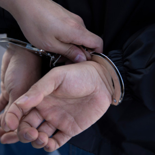 Bărbat reținut pentru agresiune sexuală asupra unei fete de 10 ani în București