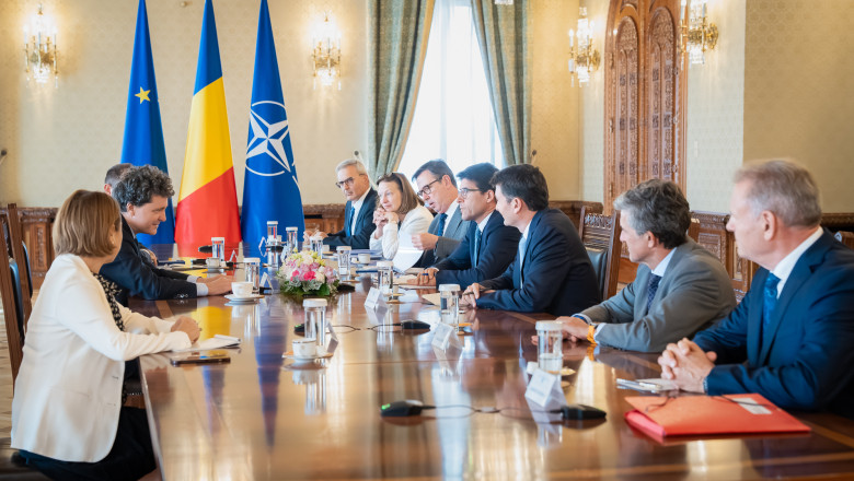 Președintele Nicușor Dan discută la Cotroceni despre colaborarea în industria de apărare
