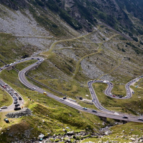Propunere de taxă de acces pe Transfăgărășan pentru fluidizarea traficului