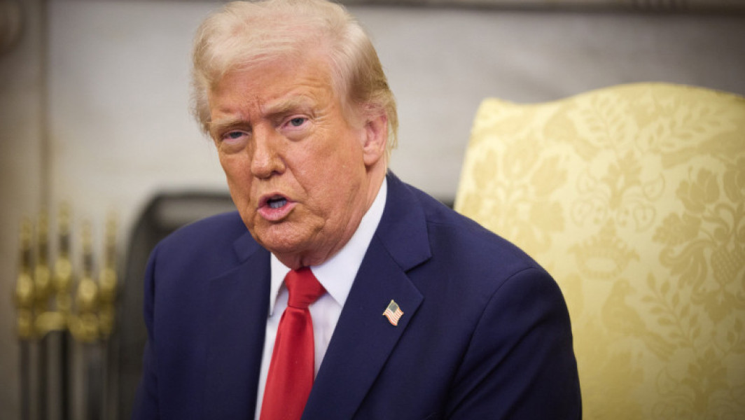 Donald Trump cere concedierea unui oficial Microsoft numit după mandatul Biden