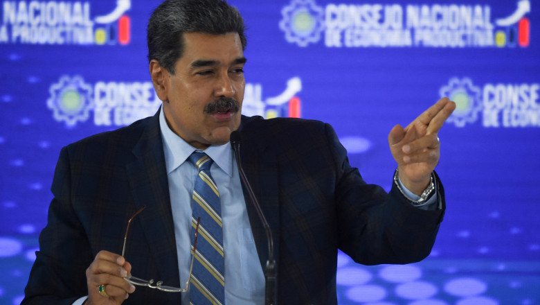 „Vrăjitoarea diabolică a sayonei”. Cum vorbeşte președintele Venezuelei despre despre Maria Corina Machado, laureată Nobel pentru Pace