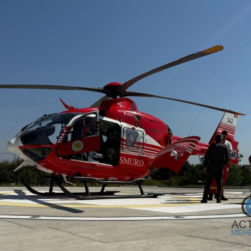 Pacientă cu infarct trombolizată și aerotransferată la Craiova