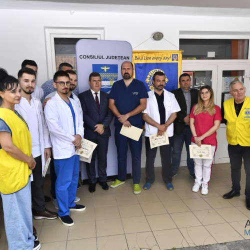 Campanie pentru sănătate în Mehedinți - Sute de persoane au beneficiat de servicii medicale gratuite în cadrul Caravanei medicale Lions Club.